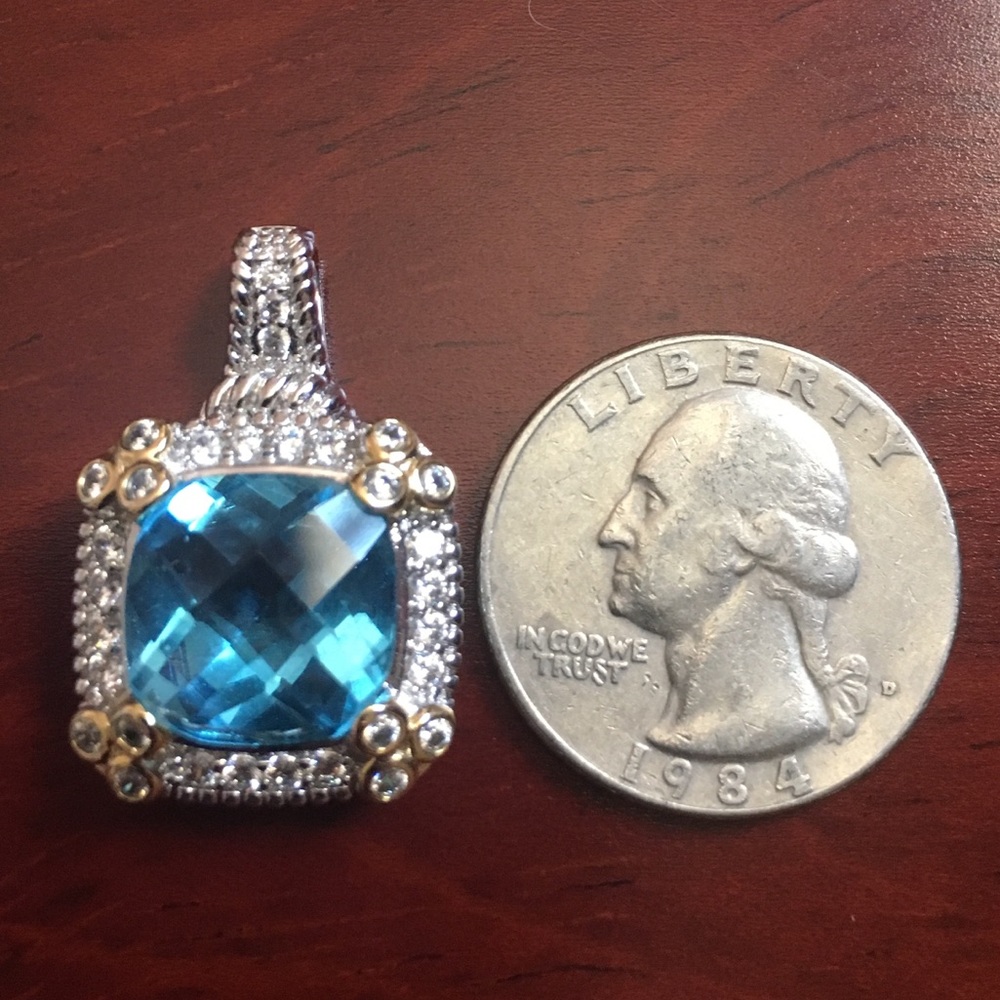 Nordstrom exclusive pendant